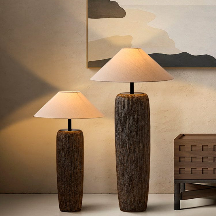 Weathered_Wood_Floor_Lamp-15_3bbcd564-8f16-4acd-8afc-49094cbad070.jpg