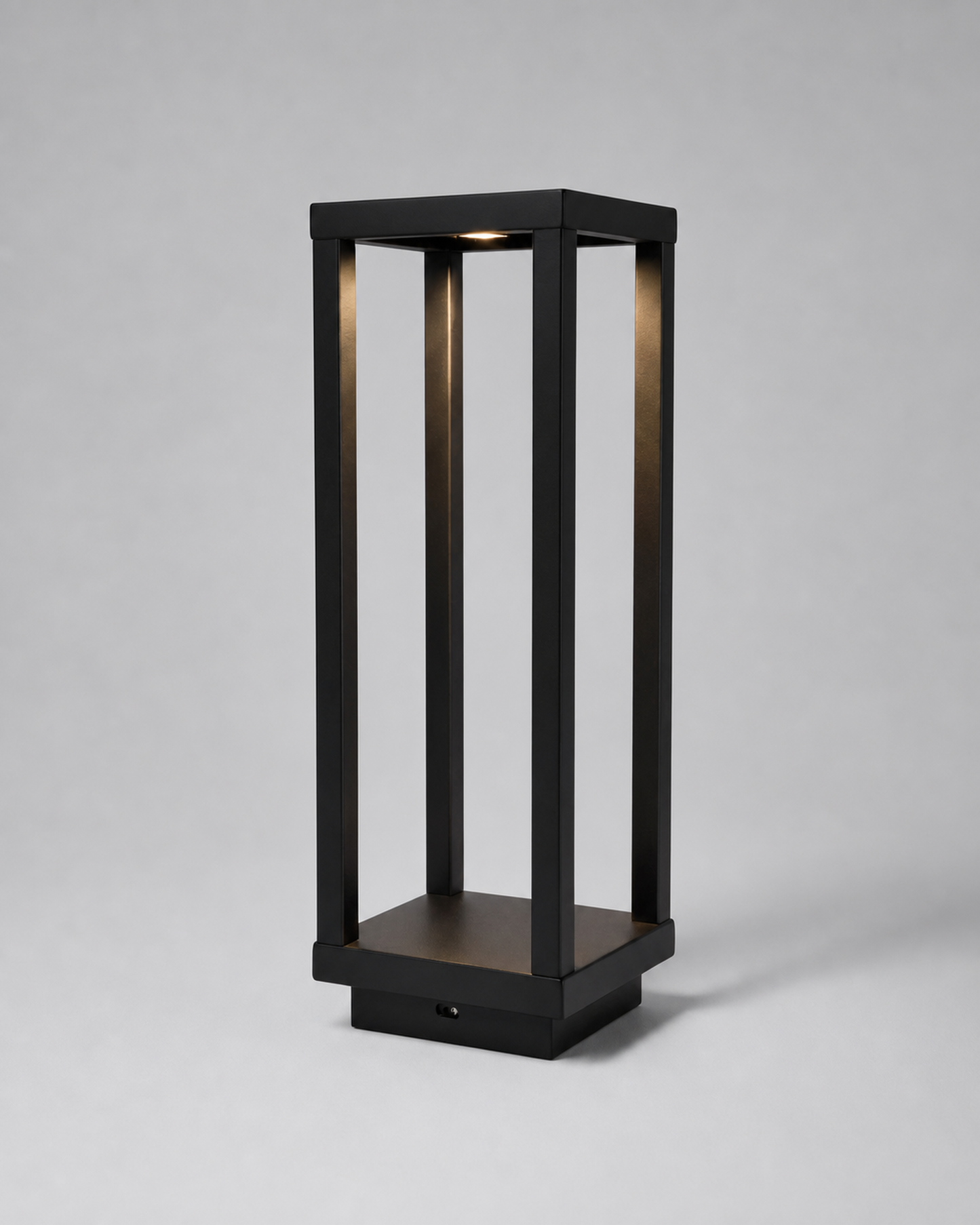 SORA Cordless Table Lamp — Aluminium Lantern — Black, alternate studio | DecoHarmonie