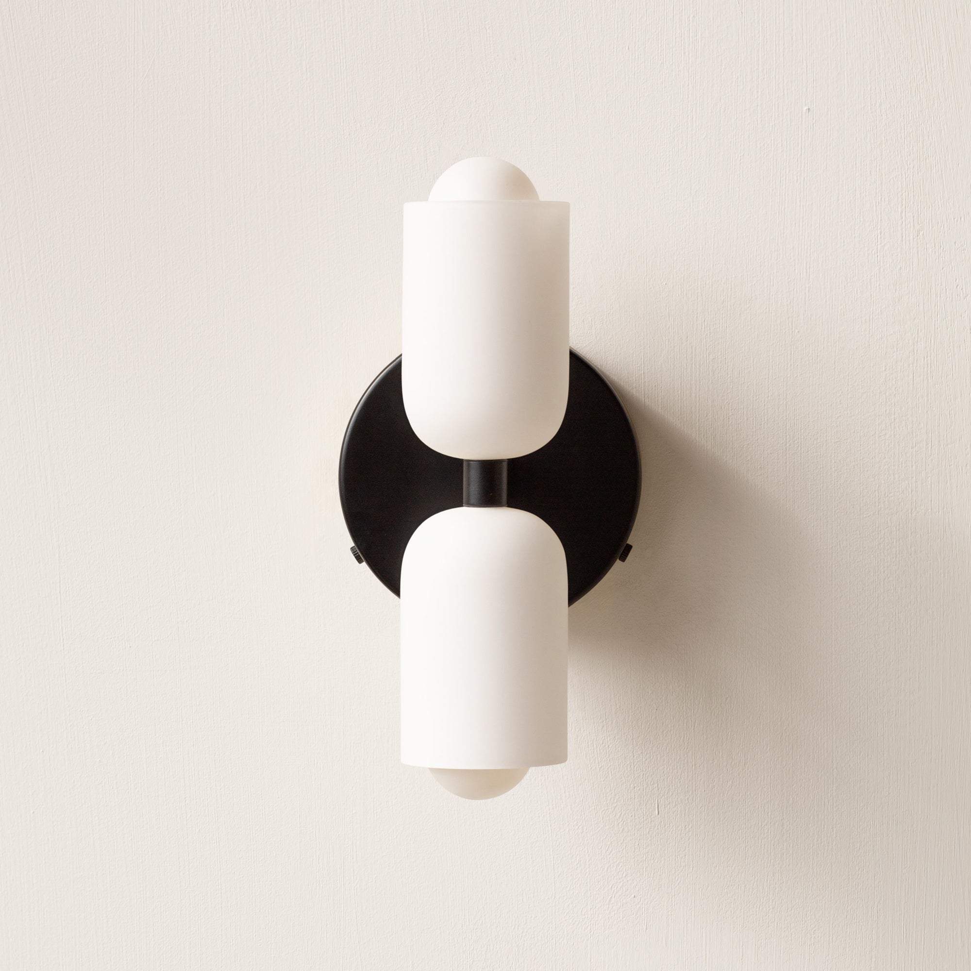 Wall Light Gold Acrylic - JADONA | Elegant Ambiance