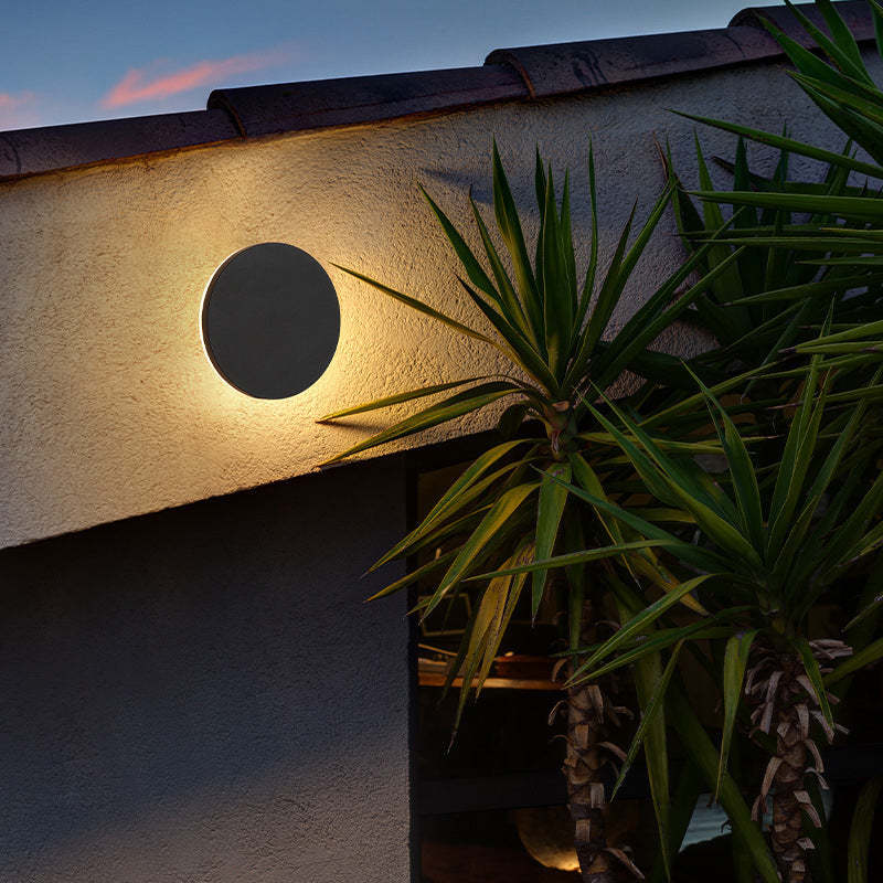 Outdoor Lighting LED IP65 - PHALNX | Welcoming