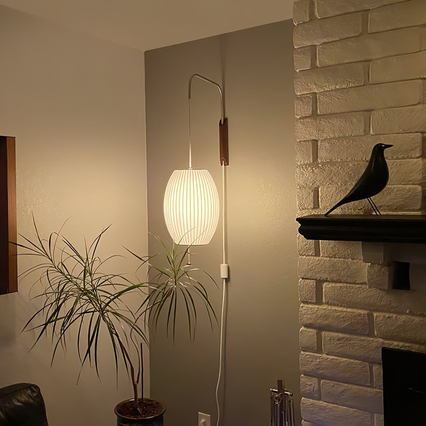Wall Light Walnut Modern - ARGOXA | Sophisticated Ambiance