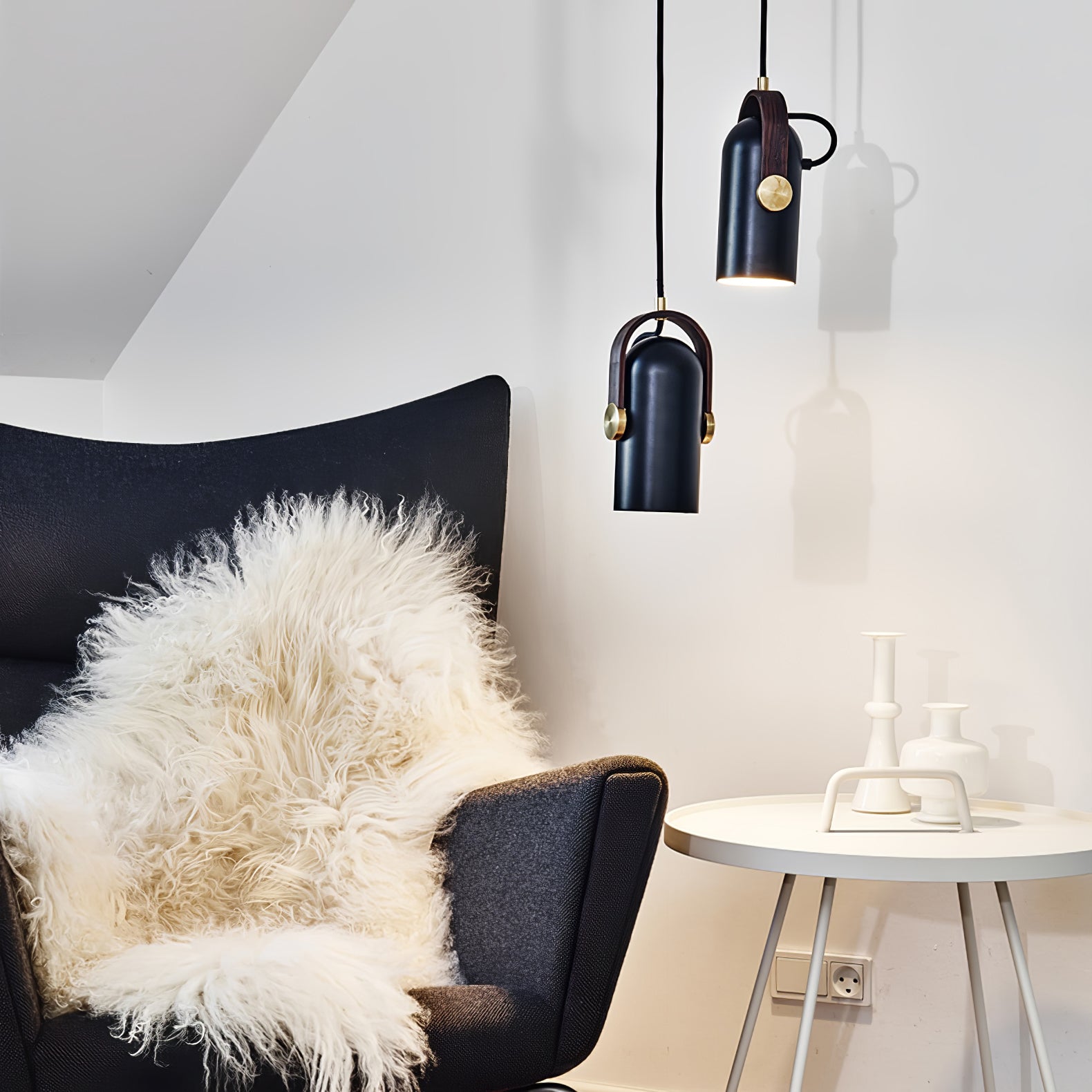 Pendant Light Black Gold - OPTIVA | Elegant Focal Point