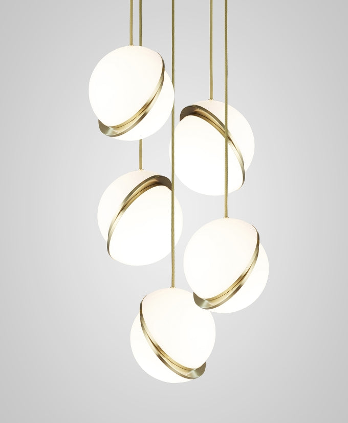 Pendant Light Crescent Brass - RADIXA | Tranquility