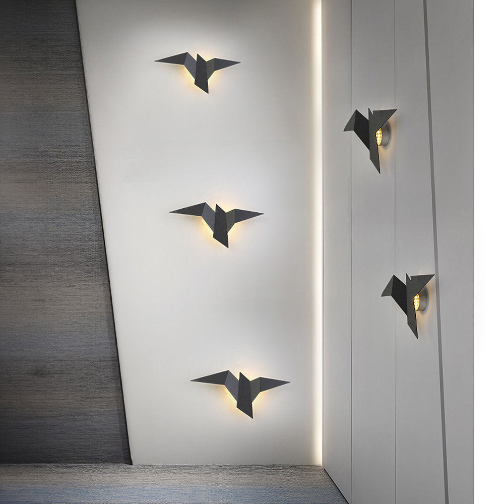 Wall Light Artistic Iron - LUMINR | Elegant Glow
