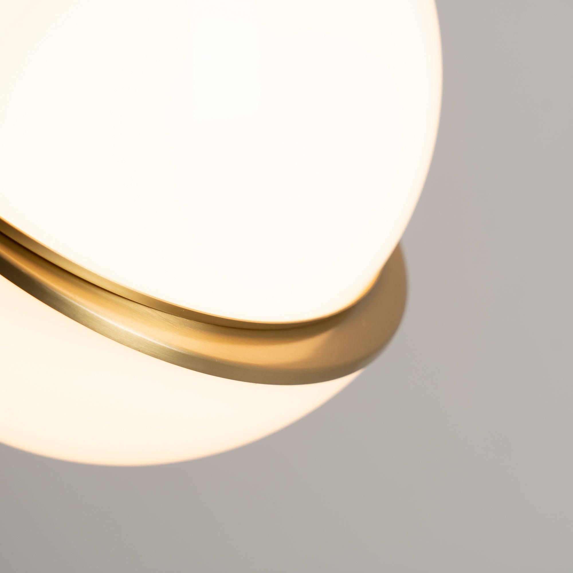 Pendant Light Crescent Brass - RADIXA | Tranquility