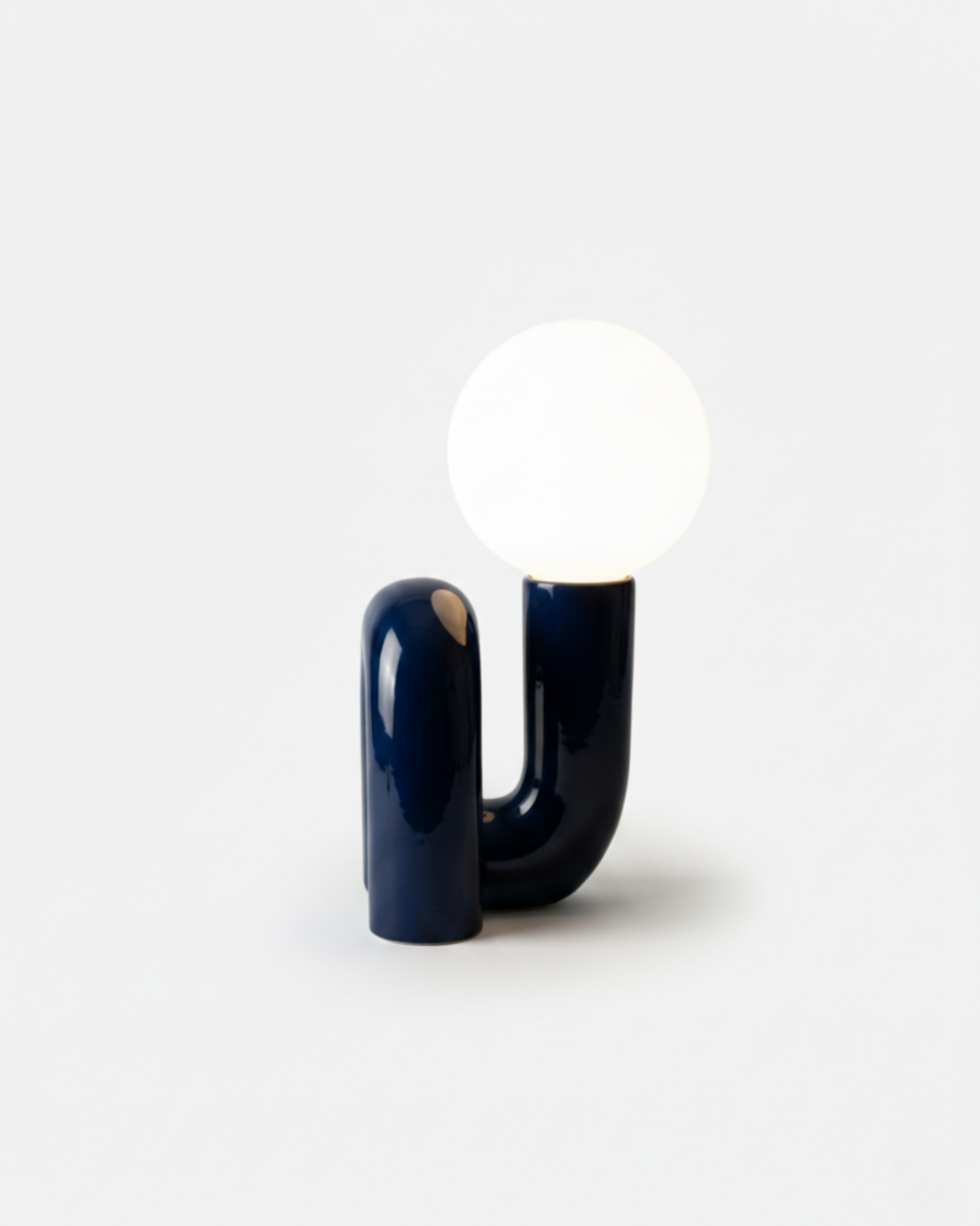 ARCA designer table lamp in blue — wireless rechargeable lamp | DecoHarmonie Australia
