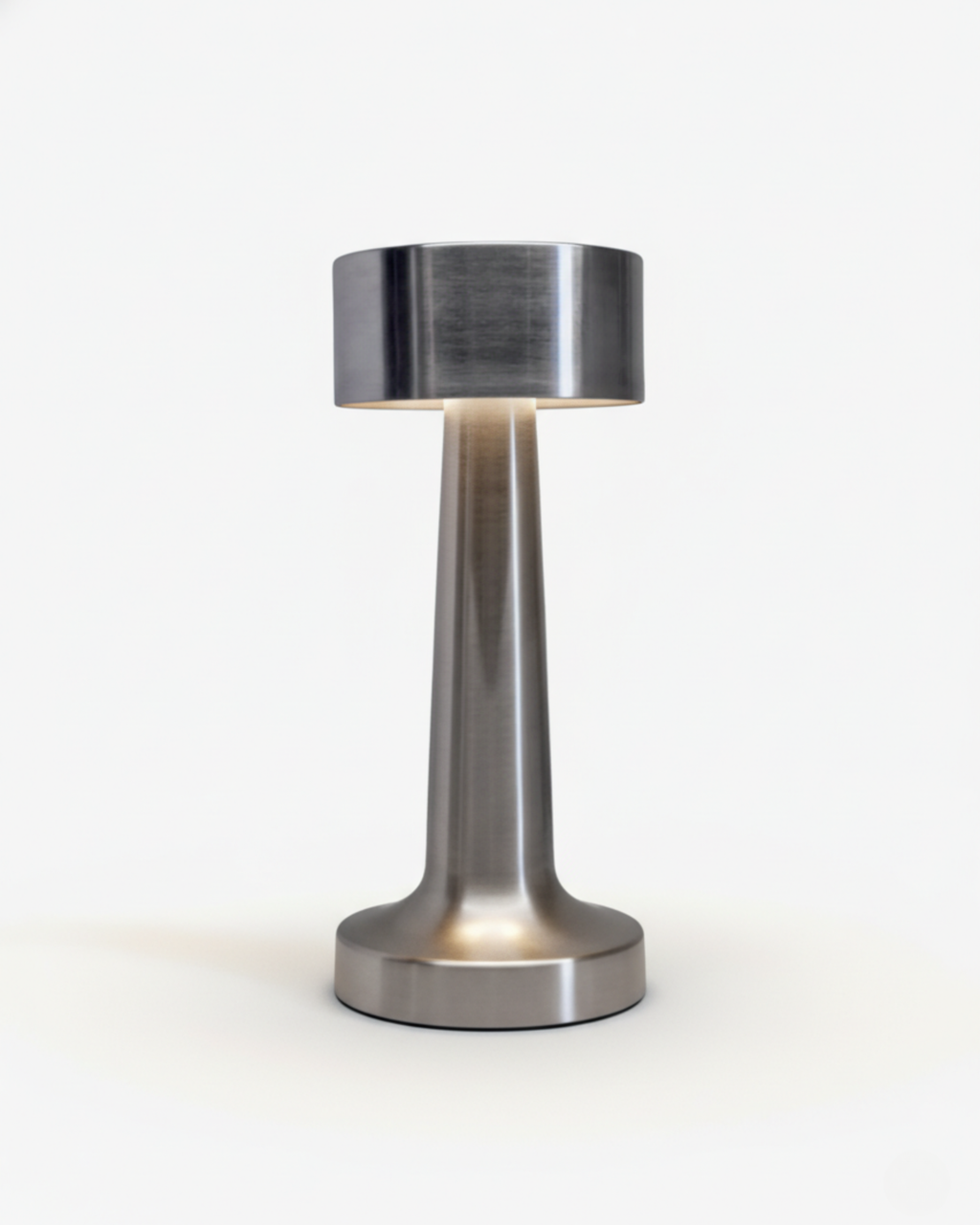 ELDA cordless table lamp with brushed silver metal column and cylindrical drum top, rechargeable | DecoHarmonie