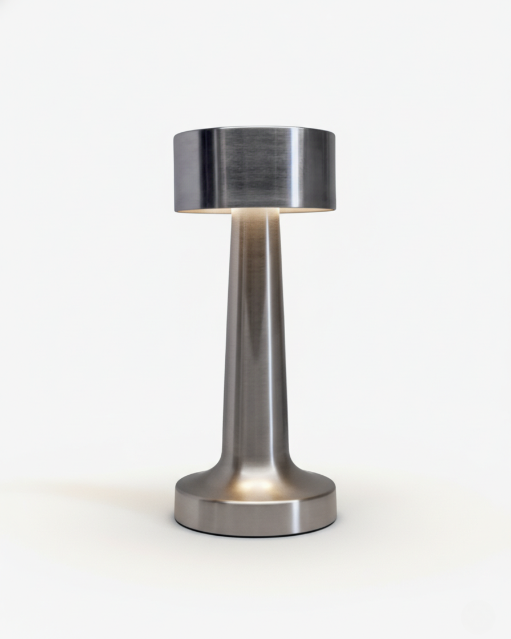 ELDA cordless table lamp with brushed silver metal column and cylindrical drum top, rechargeable | DecoHarmonie