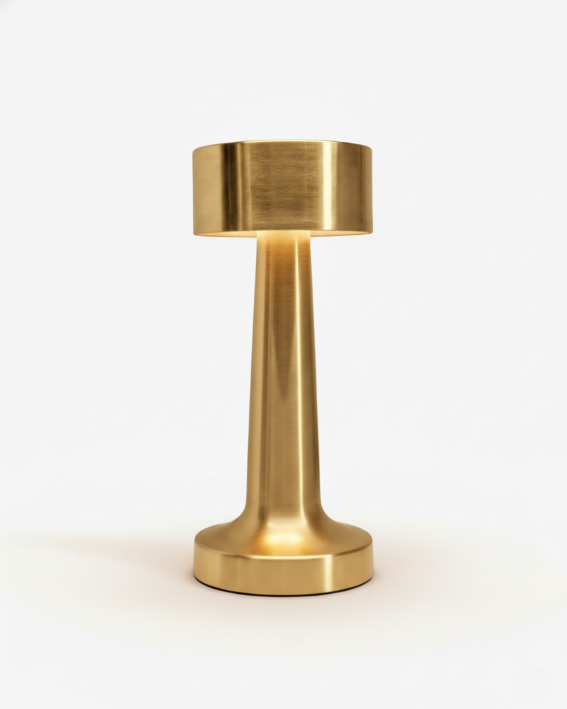 ELDA cordless designer table lamp in gold — wireless rechargeable lamp | DecoHarmonie Australia