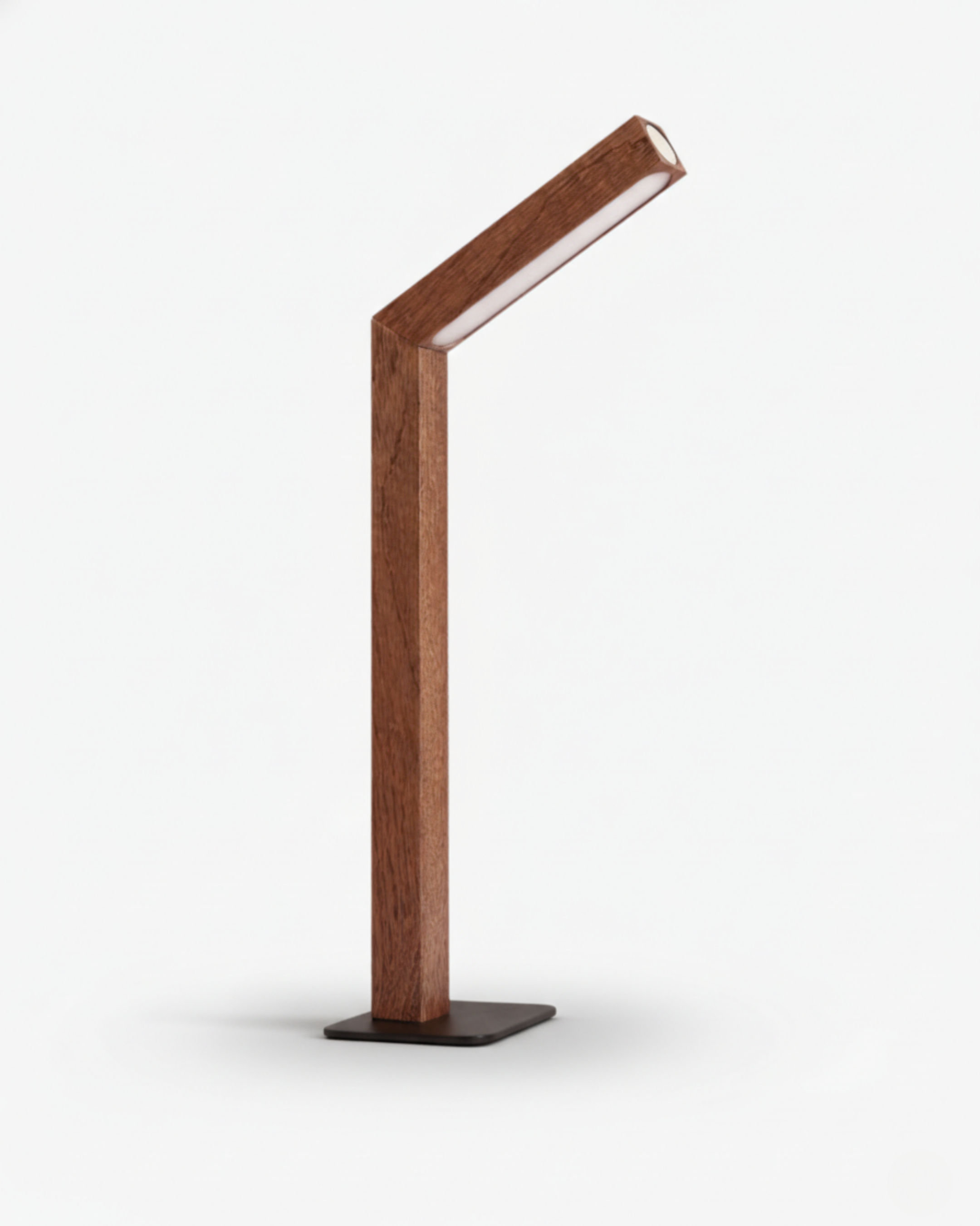 WOODI cordless table lamp with angled walnut wood arm and magnetic LED head, rechargeable design | DecoHarmonie