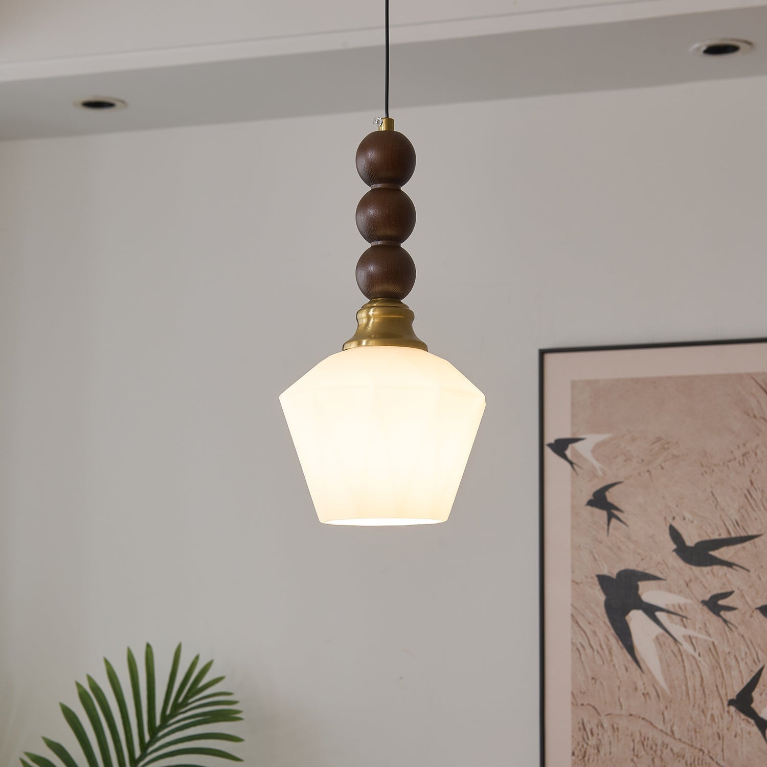 Evandra_Pendant_Light__55_fea15414-55b4-46f4-9853-cc6e812bc5d3.jpg
