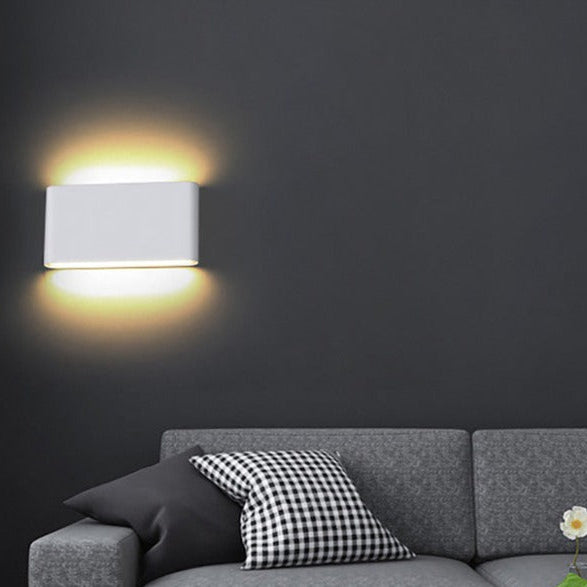 Outdoor Lighting LED Aluminium - PHASEX | Welcoming Ambiance