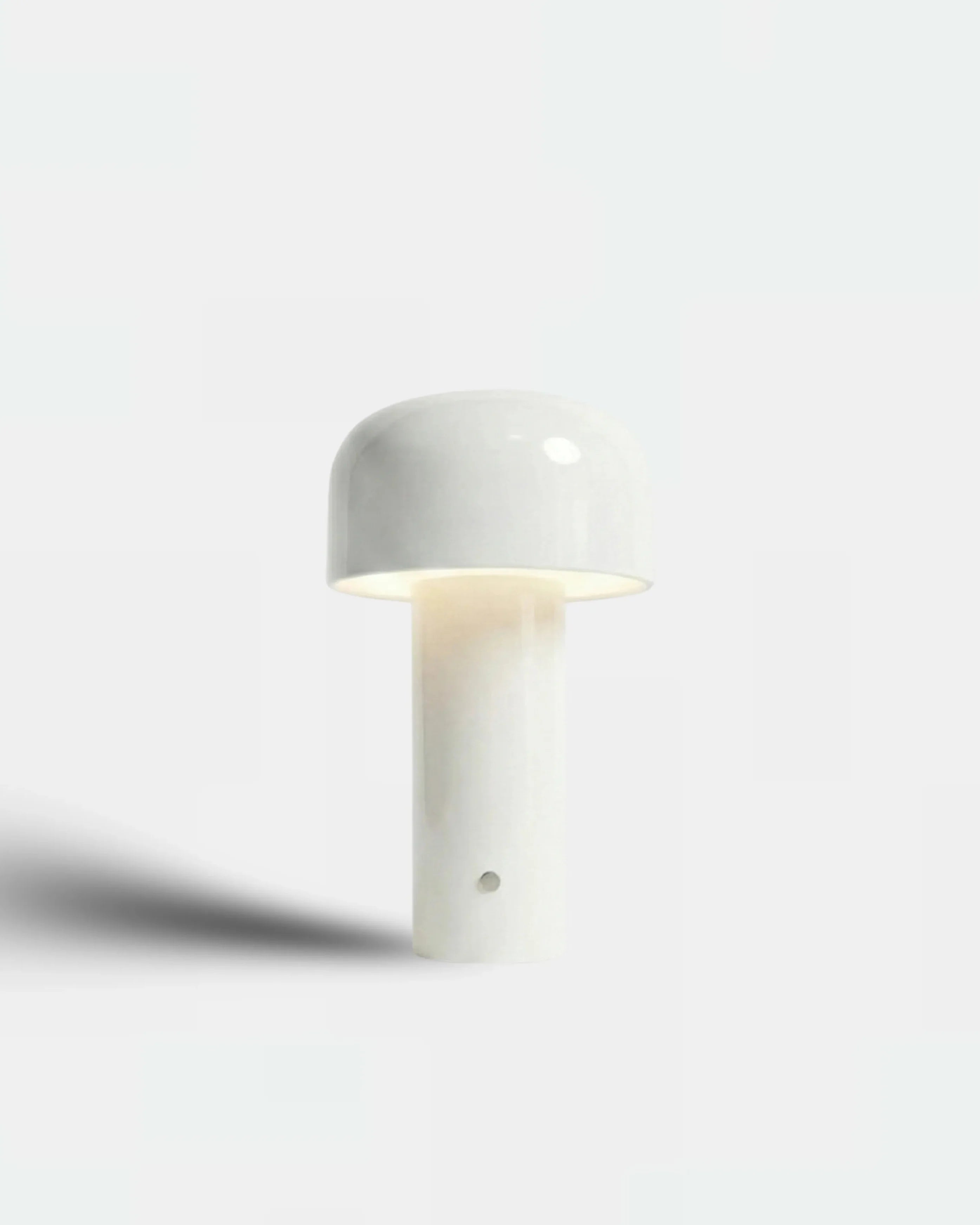 LAKO cordless designer table lamp in white — wireless rechargeable lamp | DecoHarmonie Australia