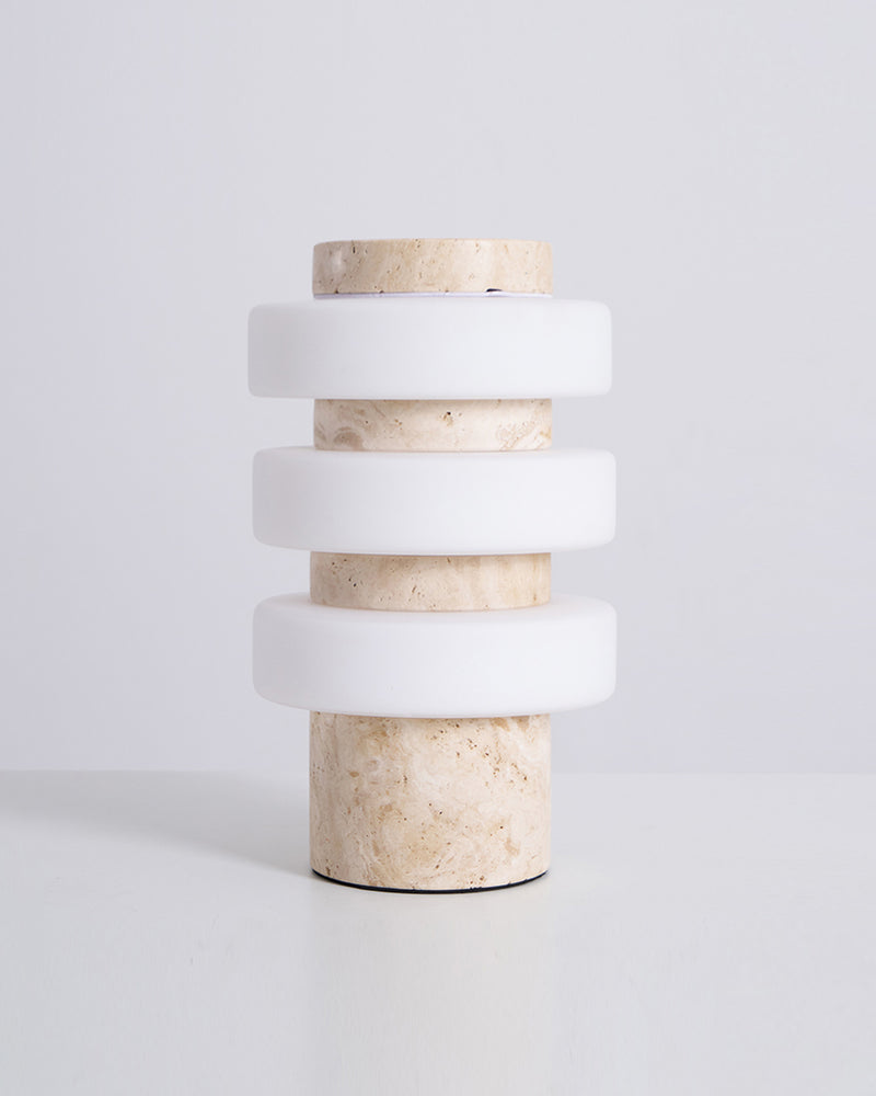 JALA designer table lamp highlighting its sculptural silhouette in profile — DecoHarmonie