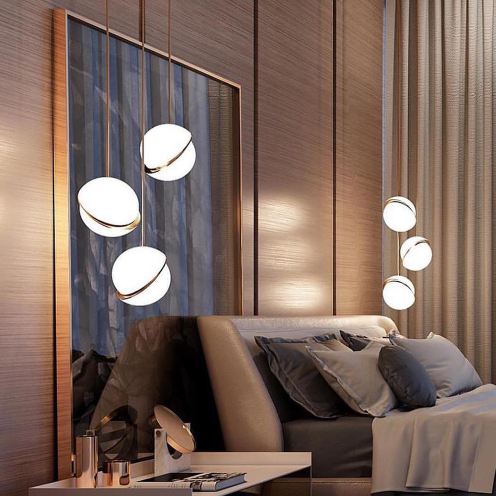 Lee_Broom_Crescent_lamp_7_7e75fd57-75fb-4c08-b2e6-ec736c3ce8ed.jpg