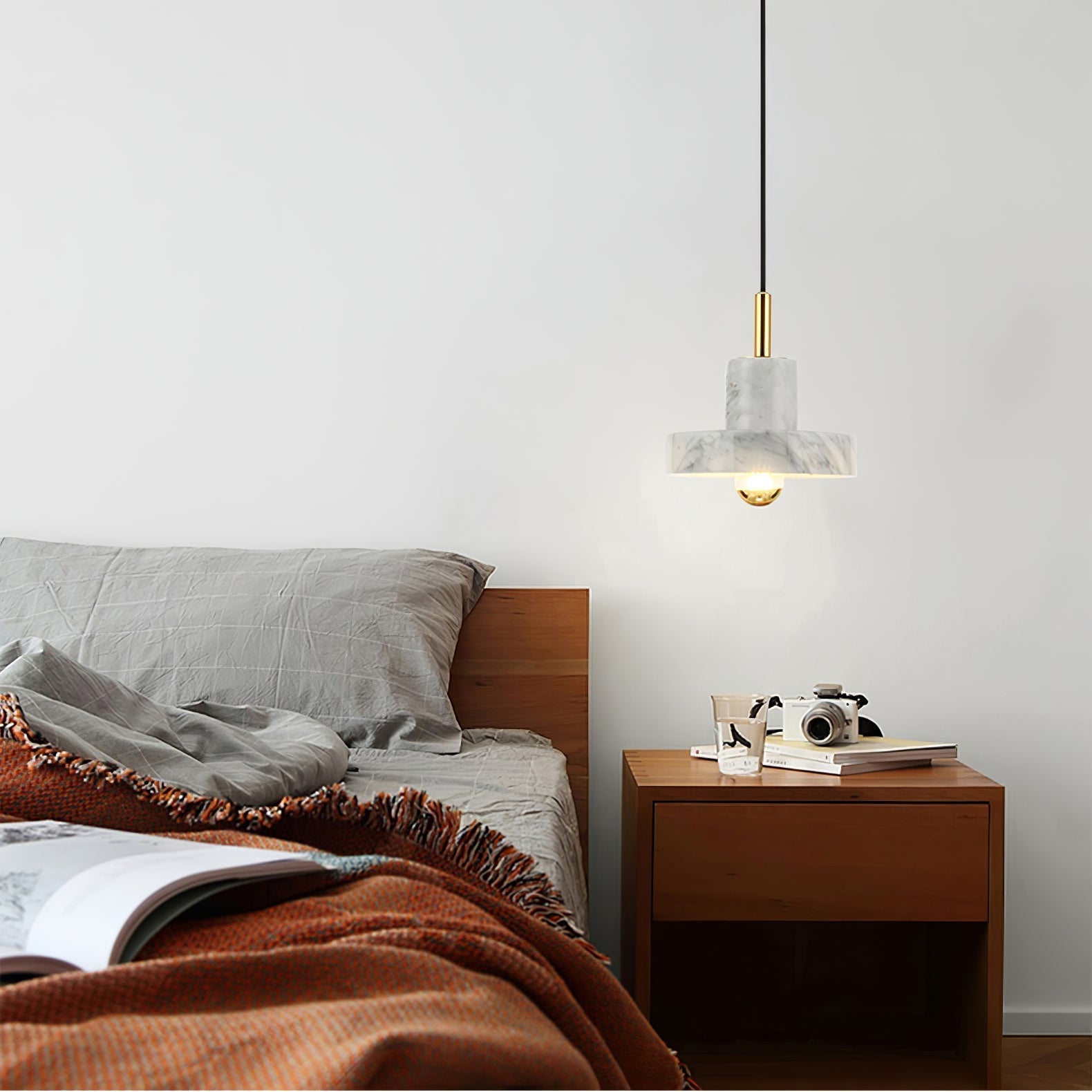 Pendant Light Marble Gold - VYKRON | Timeless Elegance