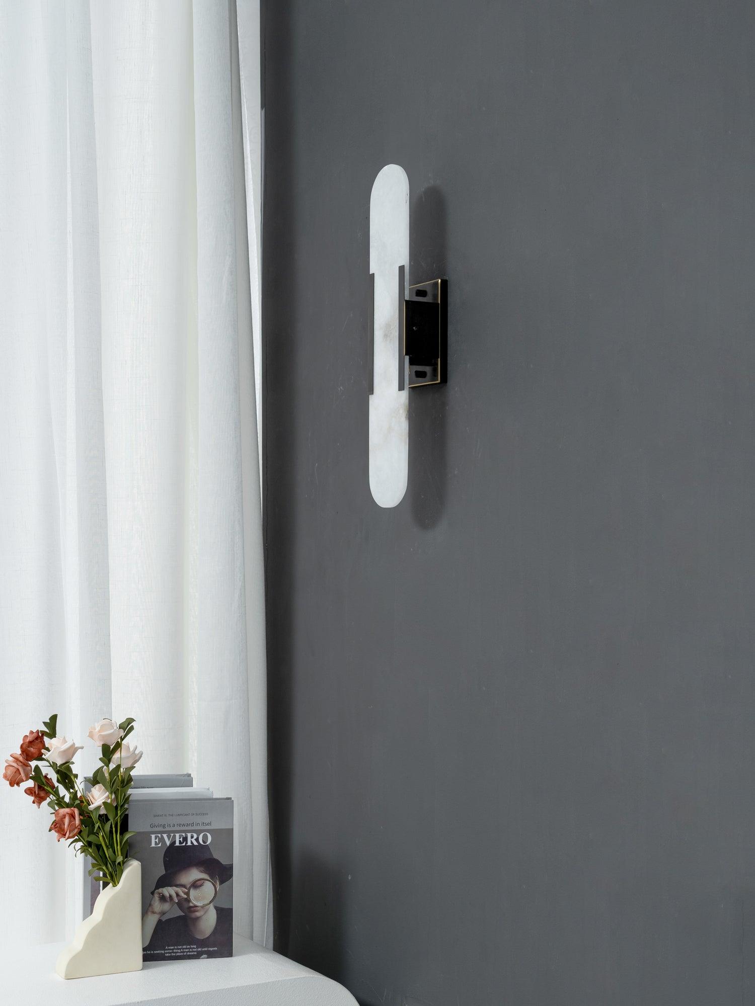 Wall Light Alabaster Brass - EMPYRN | Elegant Lighting