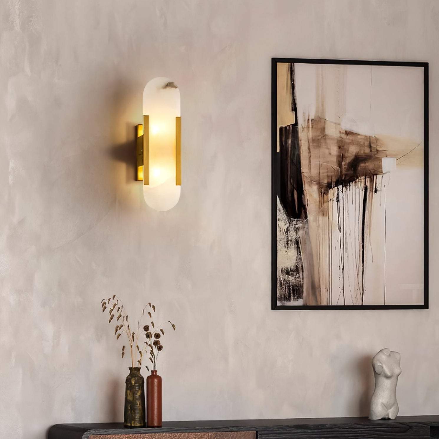 Wall Light Alabaster Brass - EMPYRN | Elegant Lighting