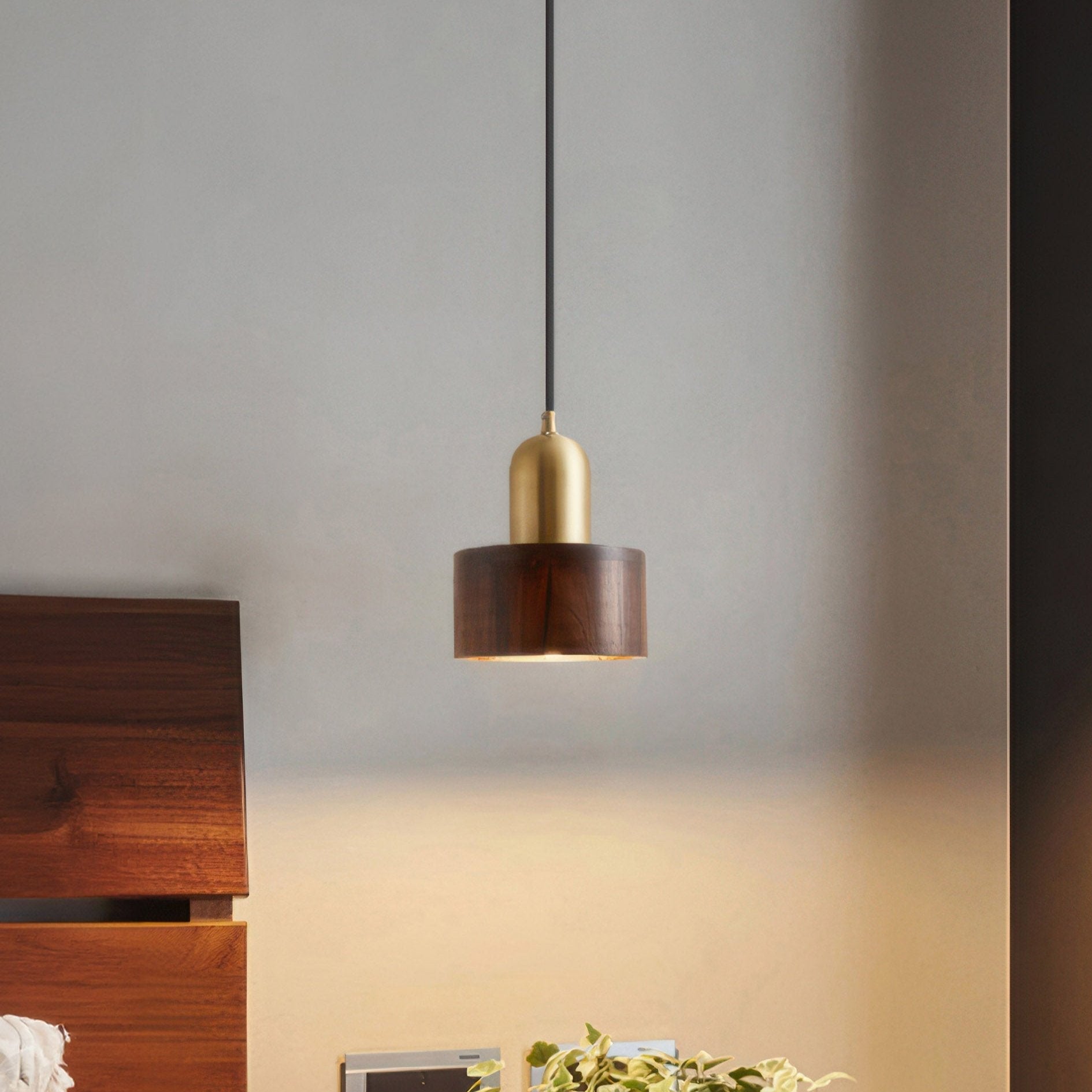 Pendant Light Walnut Brass - RIXONX | Tranquility