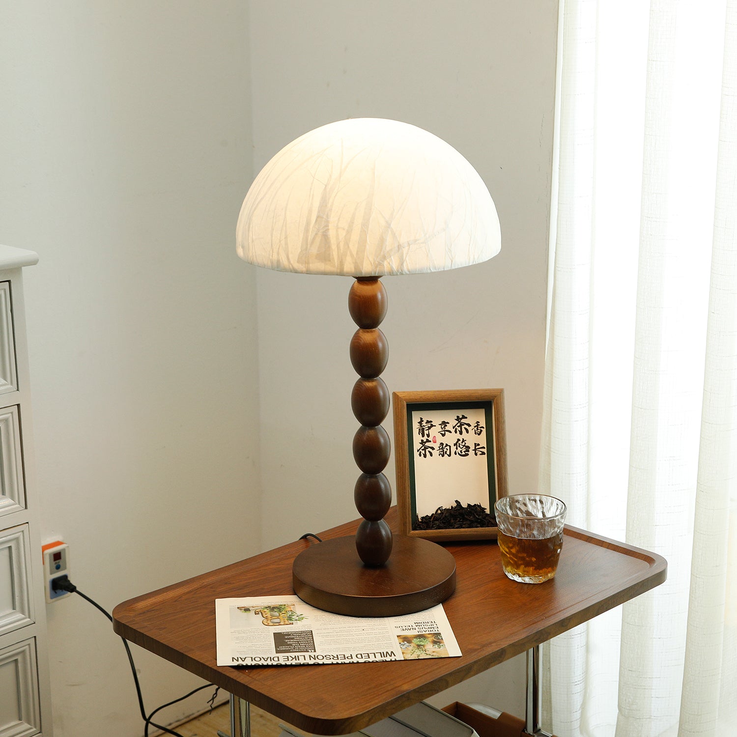Satori_Paper_Shade_Table_Lamp__5_1488d6db-83f7-49be-b4b7-d5c55e91b36a.jpg