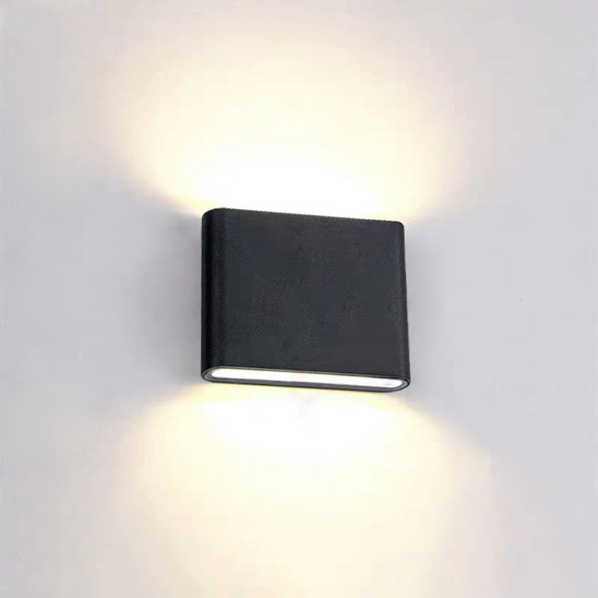 Outdoor Lighting LED Aluminium - PHASEX | Welcoming Ambiance
