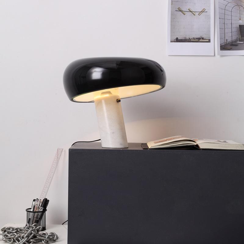 Snoopy_Marble_Table_Lamp_6_3197f2a1-10f0-476e-b0ff-8b2d81f9e8fc.jpg