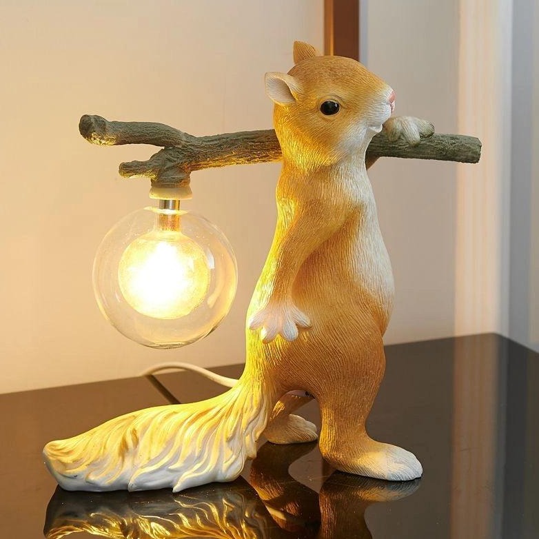 Table Lamp Squirrel Resin - IGNISX | Whimsical Lighting