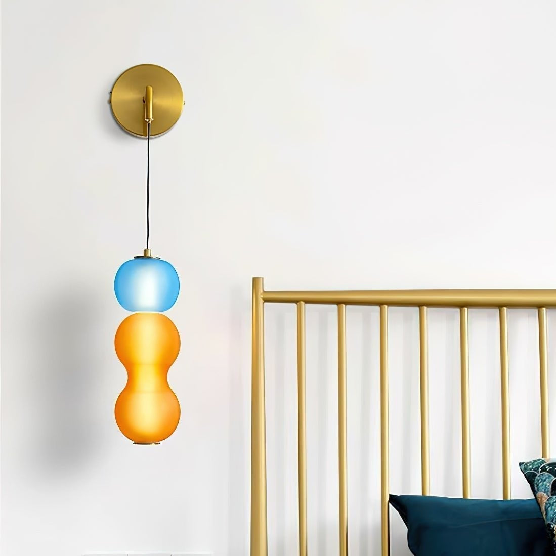 Wall Light Brass Orchid - AETHRA | Elegance
