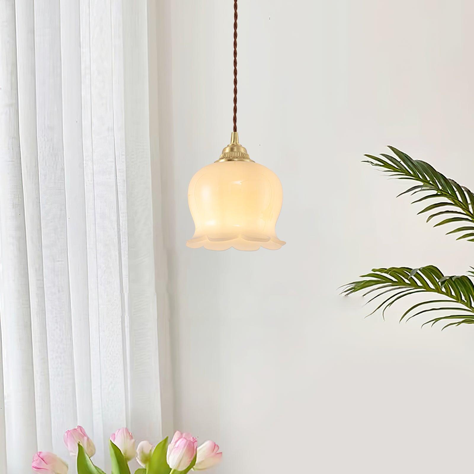 Pendant Light Brass Floral - SCEPTX | Serene Ambiance