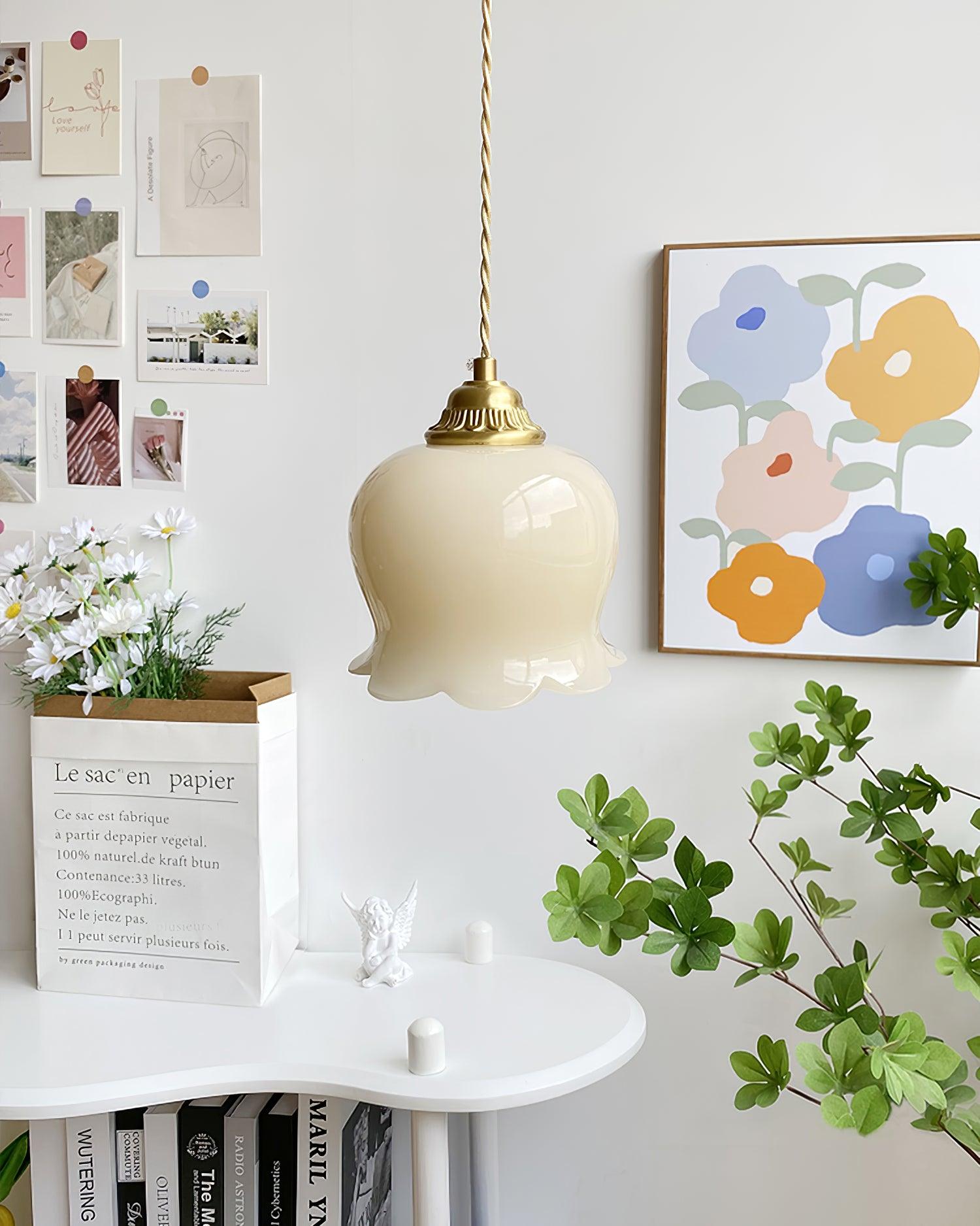 Pendant Light Brass Floral - SCEPTX | Serene Ambiance