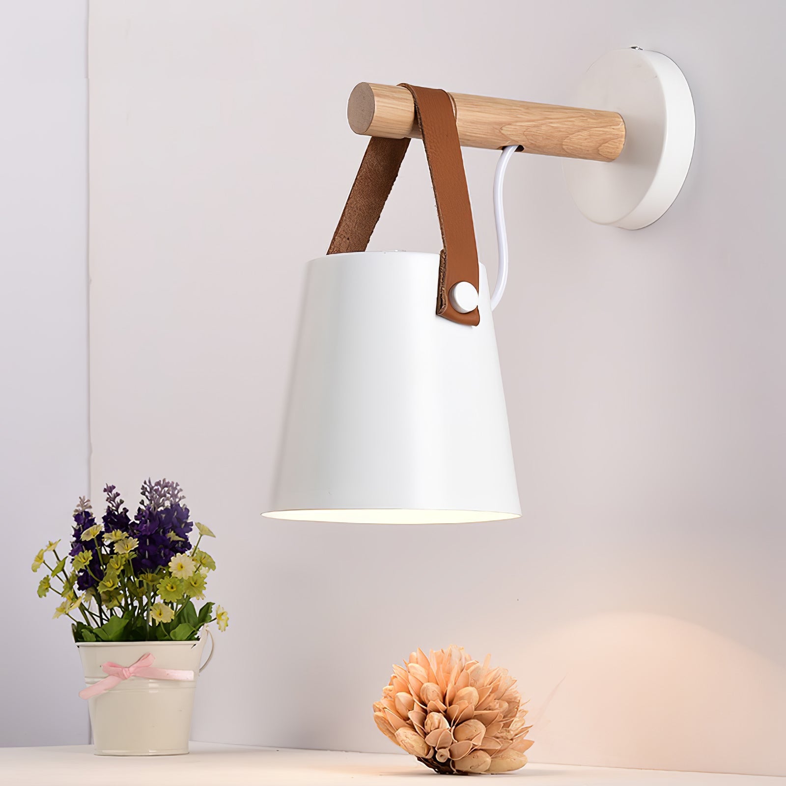 Wall Light Wood Leather - LYRAX | Elegant Lighting