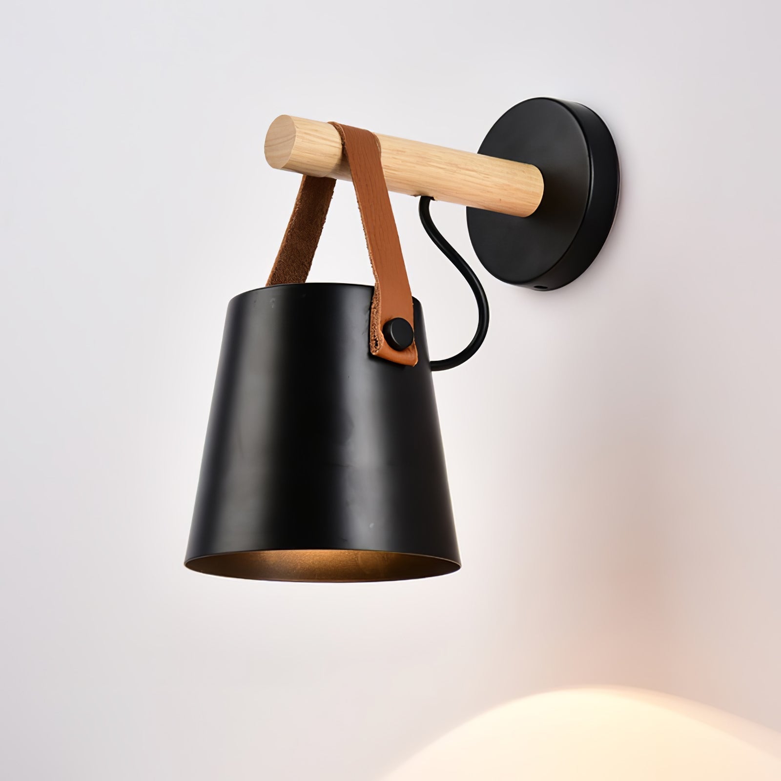 Wall Light Wood Leather - LYRAX | Elegant Lighting