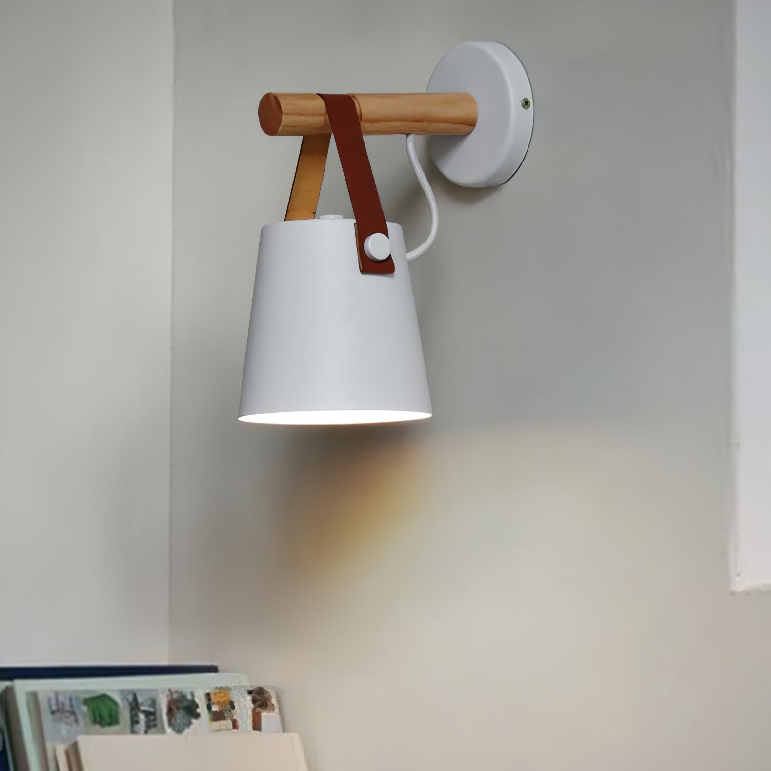 Wall Light Wood Leather - LYRAX | Elegant Lighting