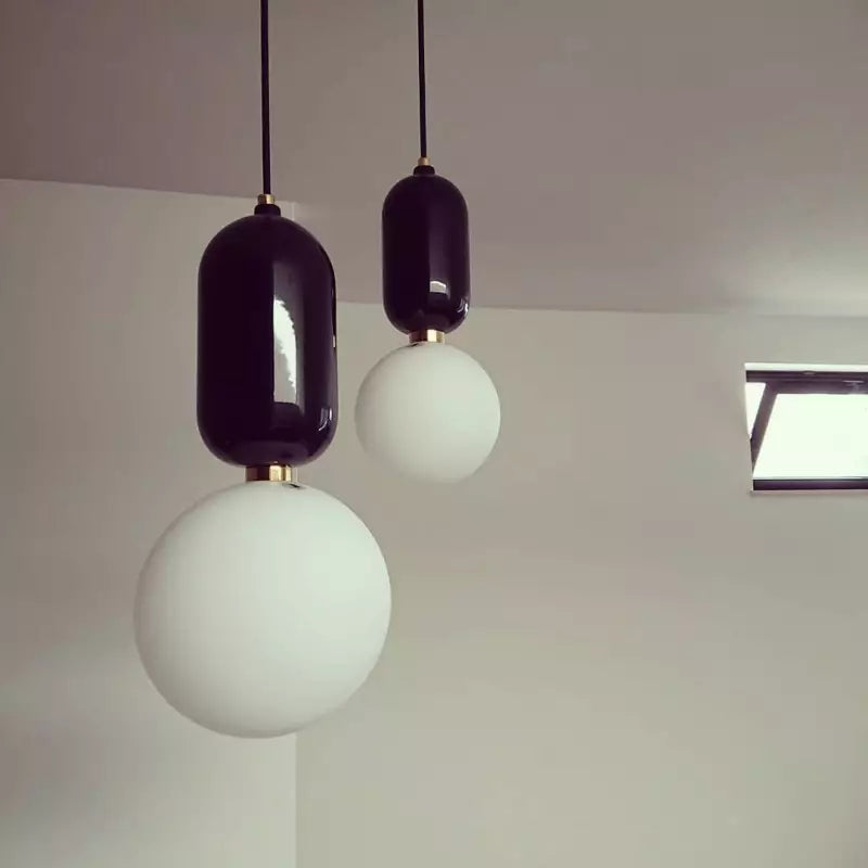 aballs-suspension_4_94920f1d-37b9-4d90-aa01-71b277a43ada.webp