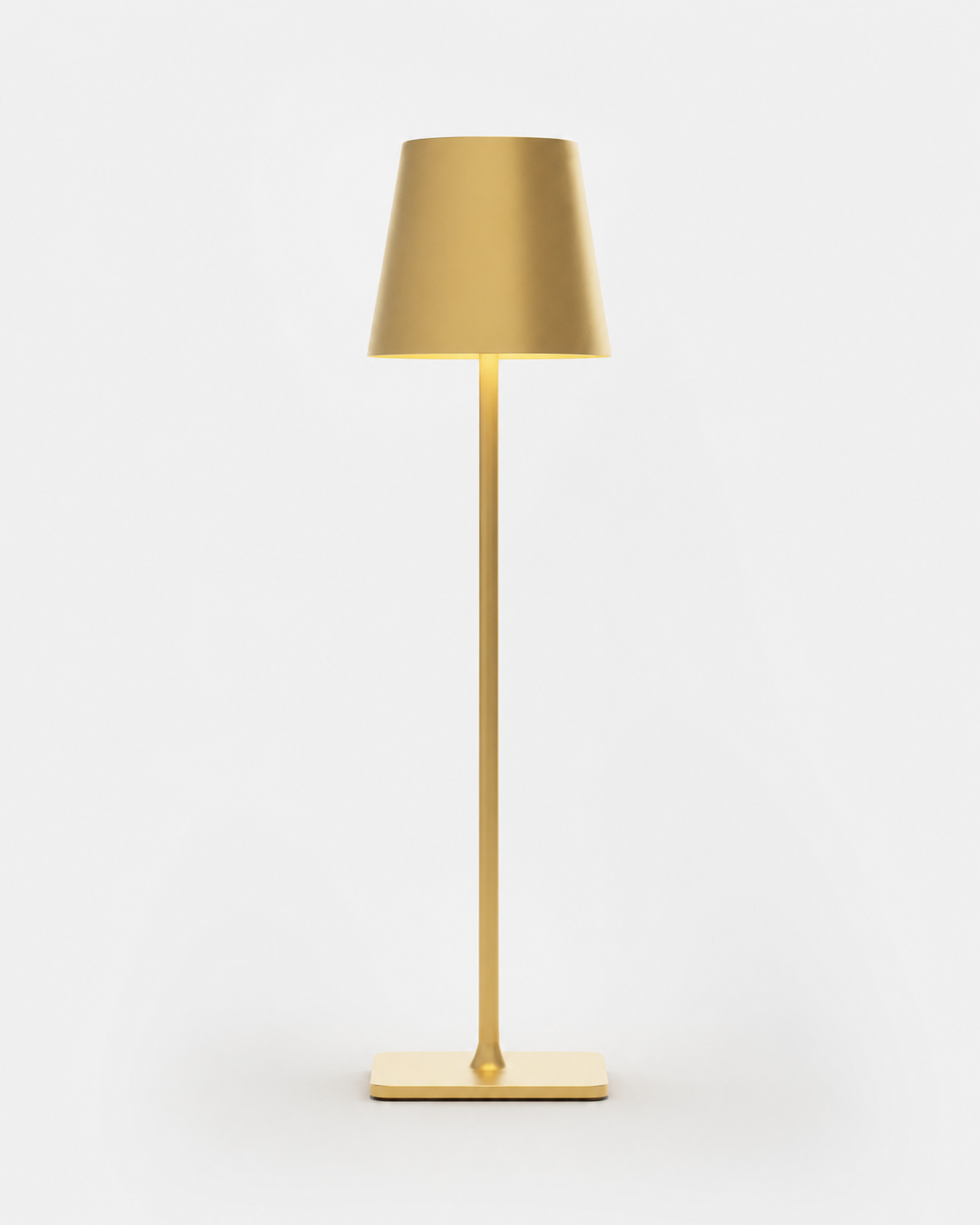 FREY Cordless Table Lamp — Minimalist Conical Shade, Portable — Gold, packshot | DecoHarmonie