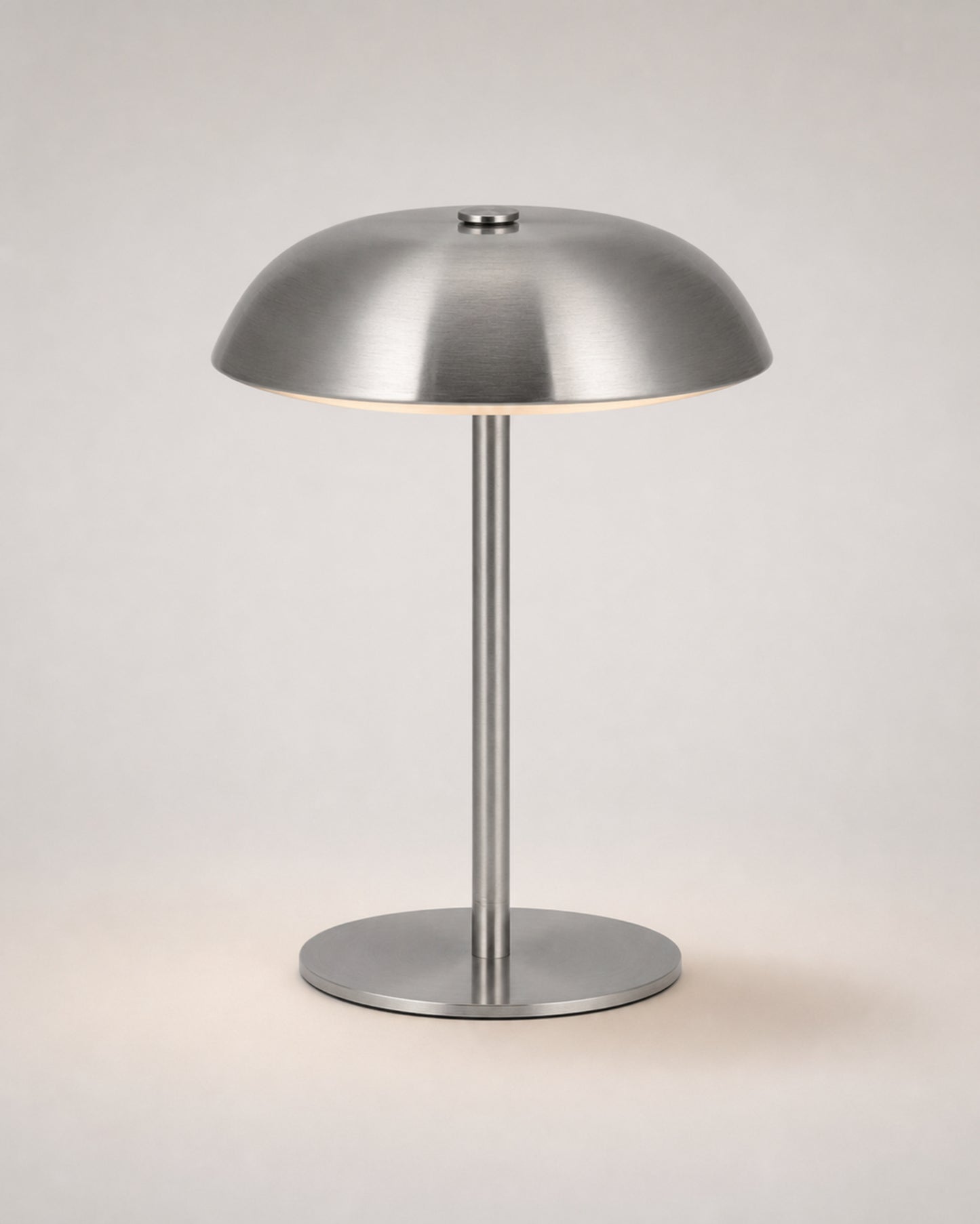 MALMO Cordless Mushroom Table Lamp — Metallic Finish, Touch Dimmable — Silver, studio packshot on grey background | DecoHarmonie
