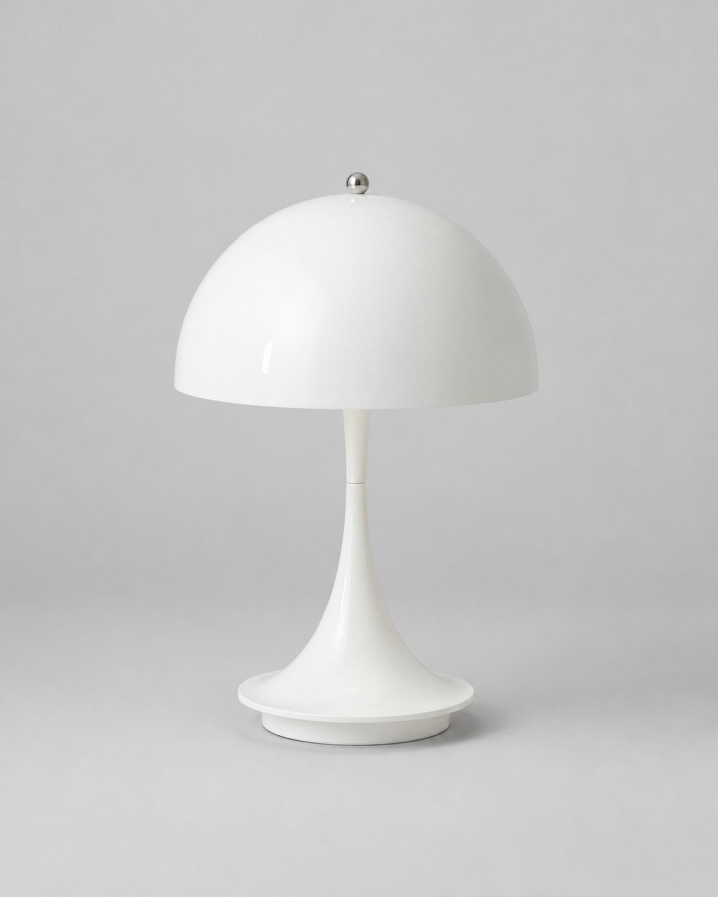 MIDO Cordless Table Lamp — Space Age Mushroom, Touch Control — White, studio packshot on grey background | DecoHarmonie