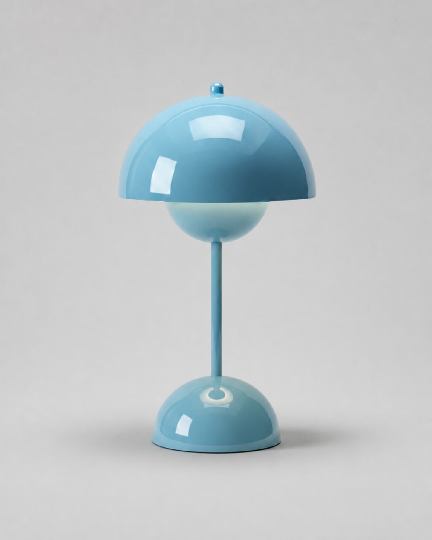 ODEN Cordless Mushroom Table Lamp — USB Rechargeable, Many Colours — Blue, studio packshot on grey background | DecoHarmonie