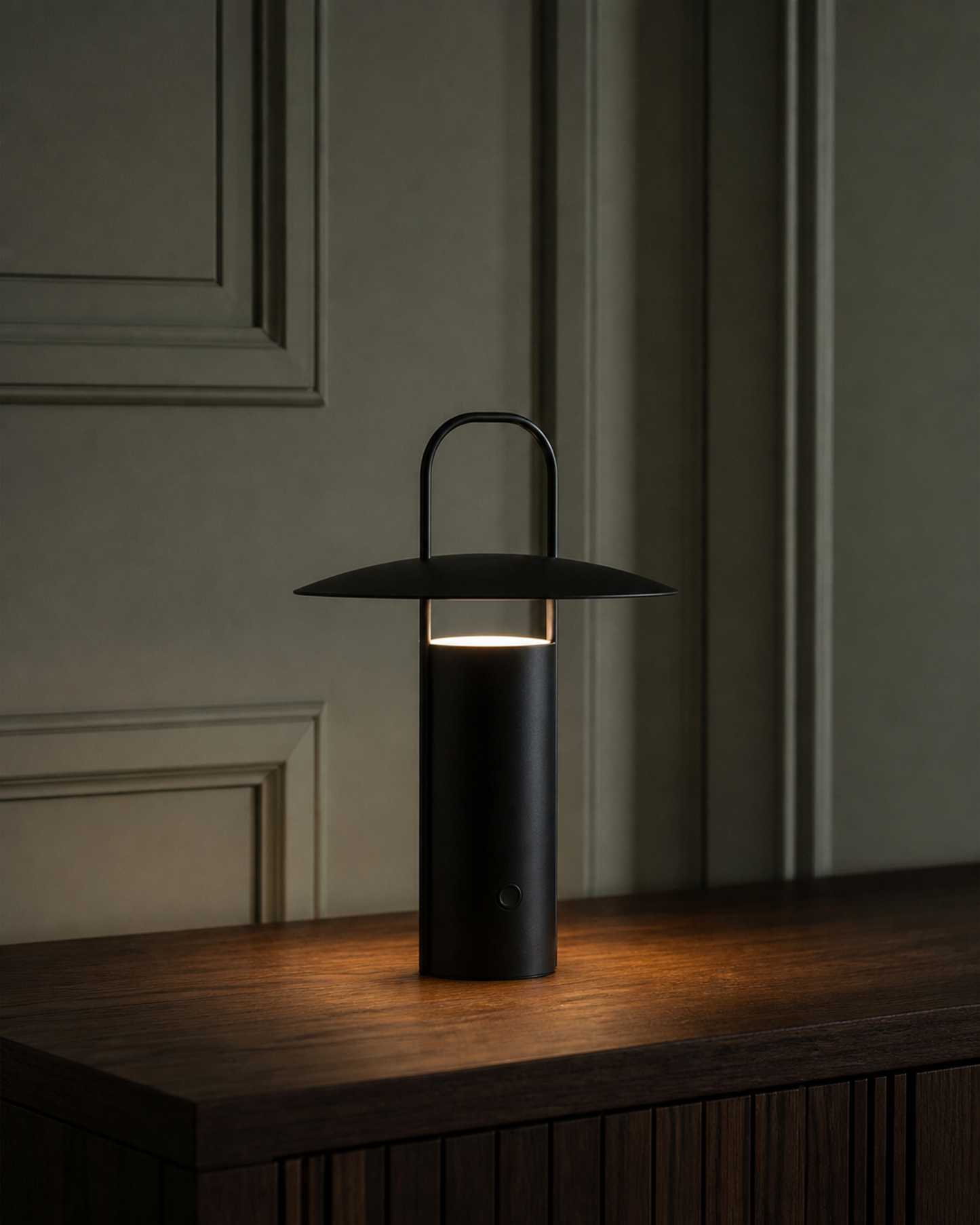 ORKA Portable Table Lamp — Solid Aluminium, Rechargeable — Black, lifestyle | DecoHarmonie