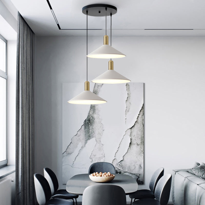 Carin Suspension Moderne LED Acrylique/Métal, Noir/Blanc/Or, Salon