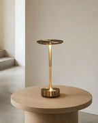 LIRI Akku-Tischlampe – Gold, Ansicht der Proportionen | DecoHarmonie