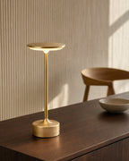 LORA Akku-Tischlampe – Gold, im Essbereich | DecoHarmonie