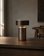 TOMI Akku-Tischlampe – Braun, im Essbereich | DecoHarmonie