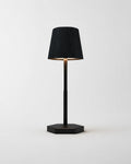 TOVI Akku-Tischlampe – Schwarz, Produktansicht vor neutralem Hintergrund | DecoHarmonie