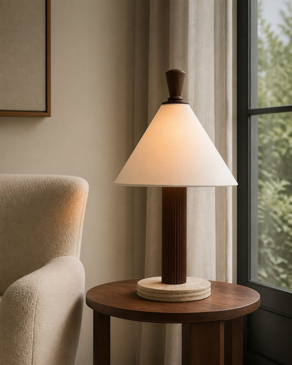 TÉA Tischlampe – Dunkles Holz, Ansicht der Proportionen | DecoHarmonie