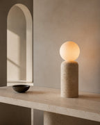 ZIRO Tischlampe – Zylindrisch, in einer Raumszene | DecoHarmonie
