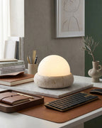 EON Akku-Tischlampe – in einem Wohnbereich | DecoHarmonie