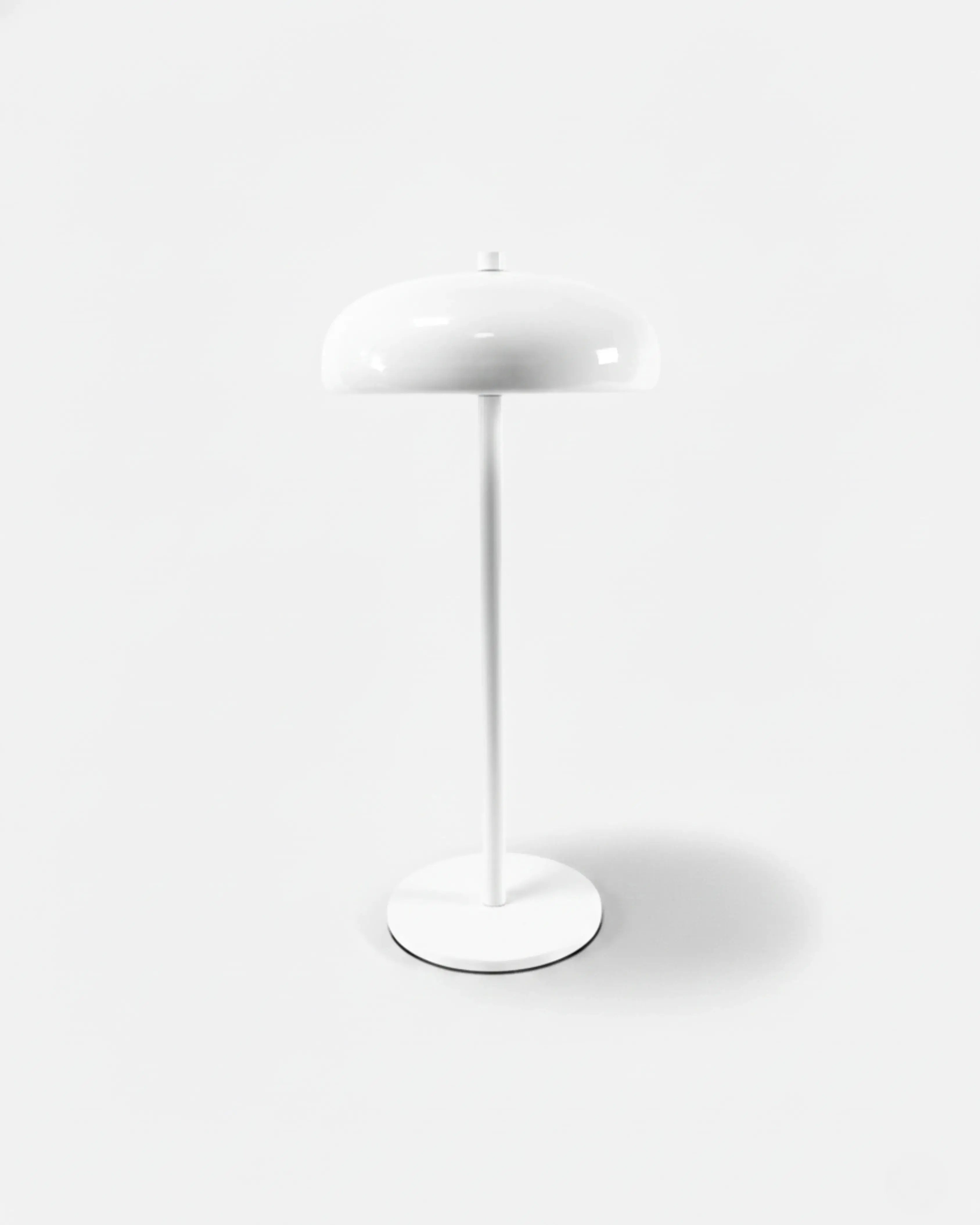 NARI cordless designer table lamp in white — wireless rechargeable lamp | DecoHarmonie Australia