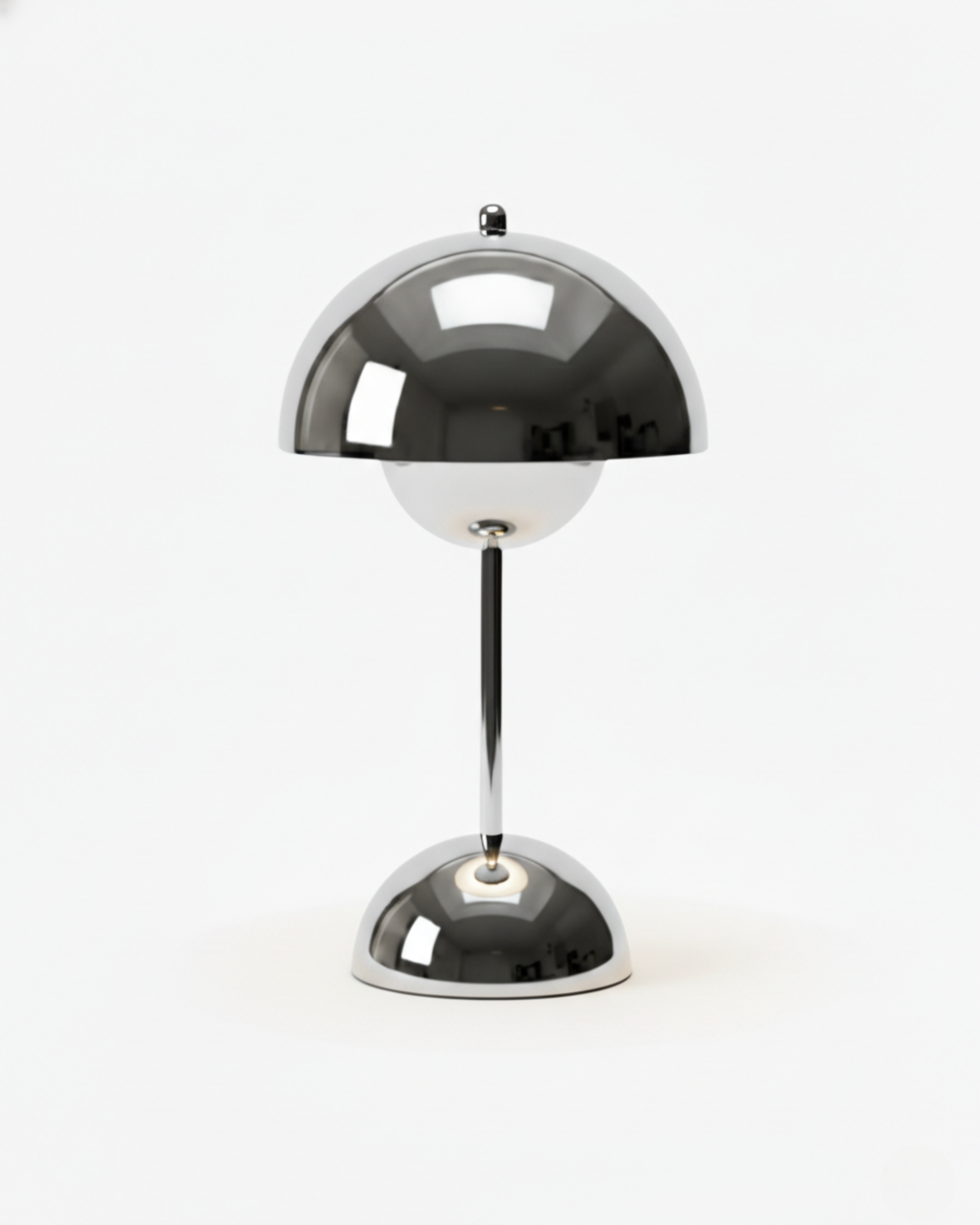 ODEN cordless designer table lamp in silver — wireless rechargeable lamp | DecoHarmonie Australia