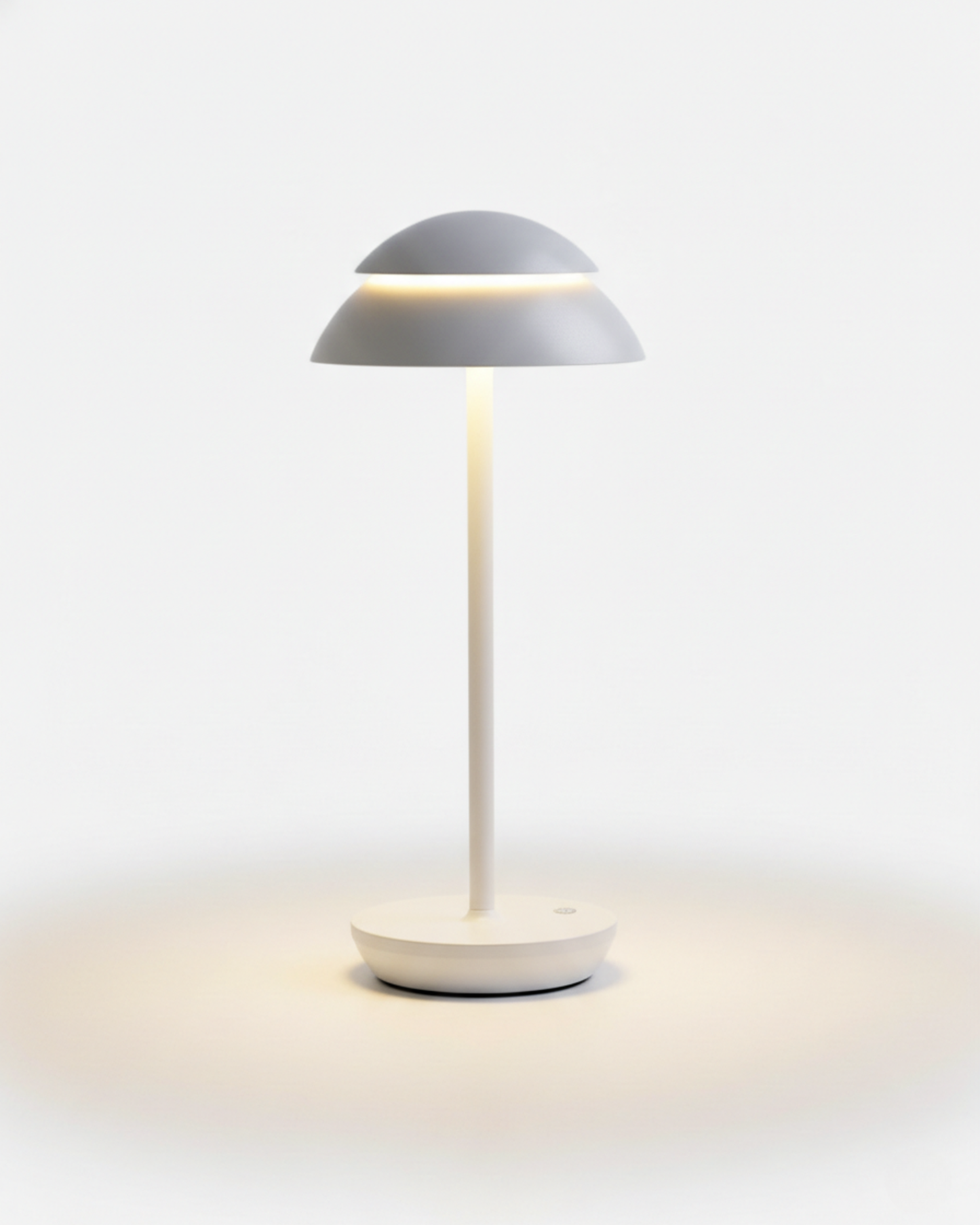 DESKA cordless designer table lamp in white — wireless rechargeable lamp | DecoHarmonie
